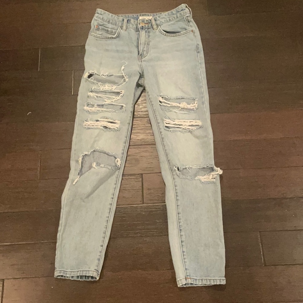 Billabong ripped mom jeans